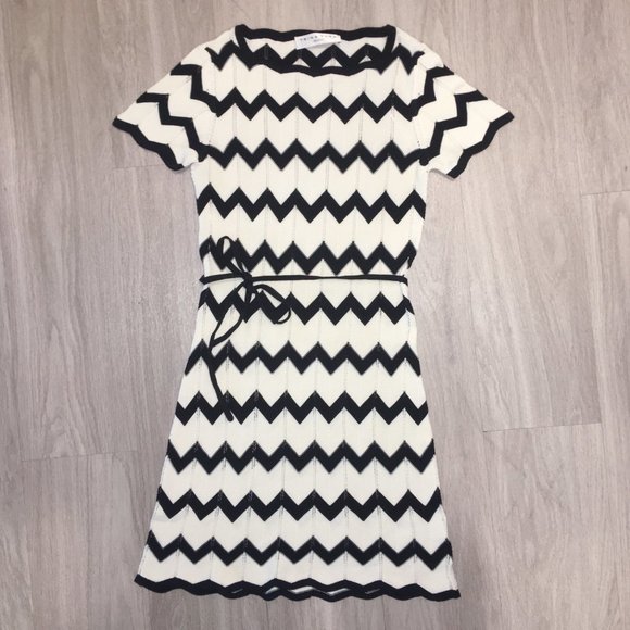 Trina Turk Carlotta Chevron Sweater Dress - Picture 3 of 6
